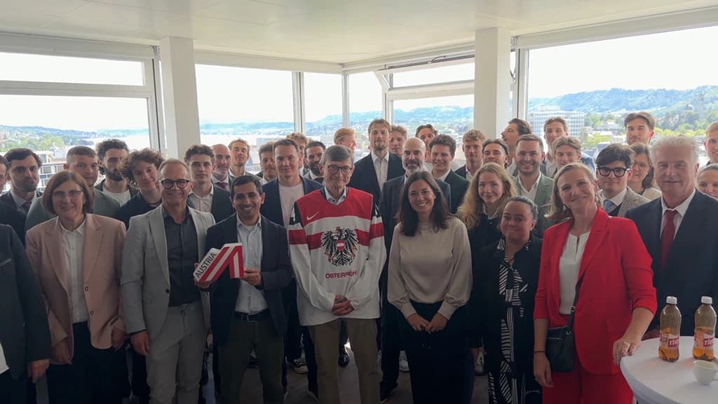 Empfang in der österreichischen Wirtschaftsdelegation in Zürich, mit Botschafter Markus Wuketich (mitte) und Patrick Sagmeister, Wirtschaftsdelegierter
